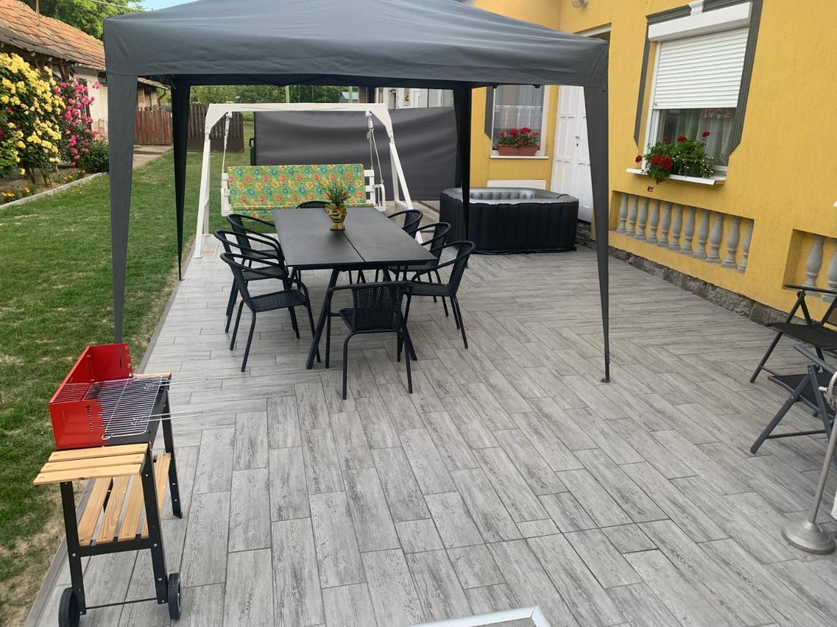 Viktor Apartmanhaz Zamárdi Exterior photo