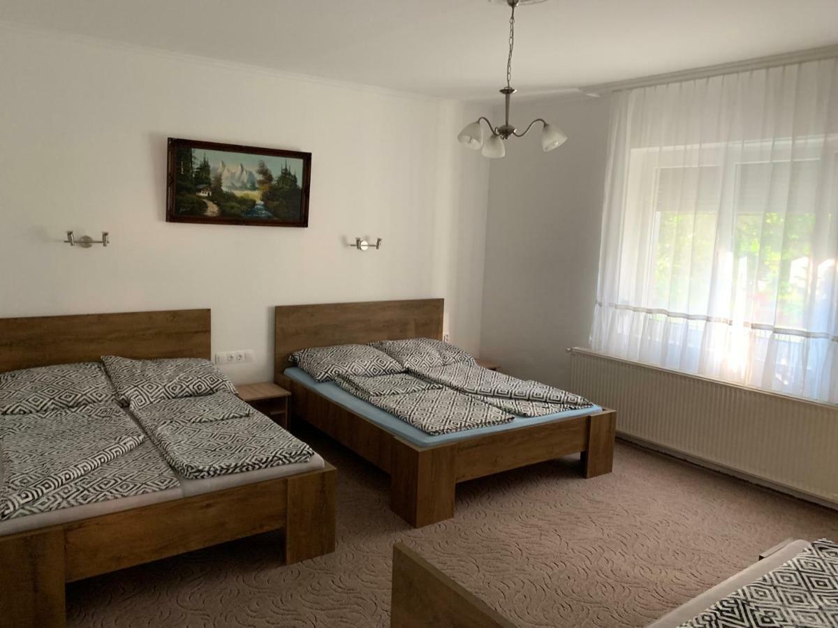 Viktor Apartmanhaz Zamárdi Exterior photo